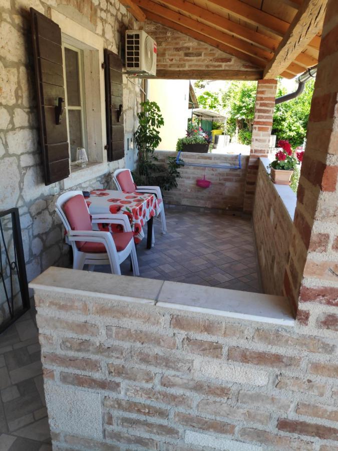 Apartmani Memic 100 M Do Plaze, Apartments Memic Only 100M From Beach Poreč Zewnętrze zdjęcie