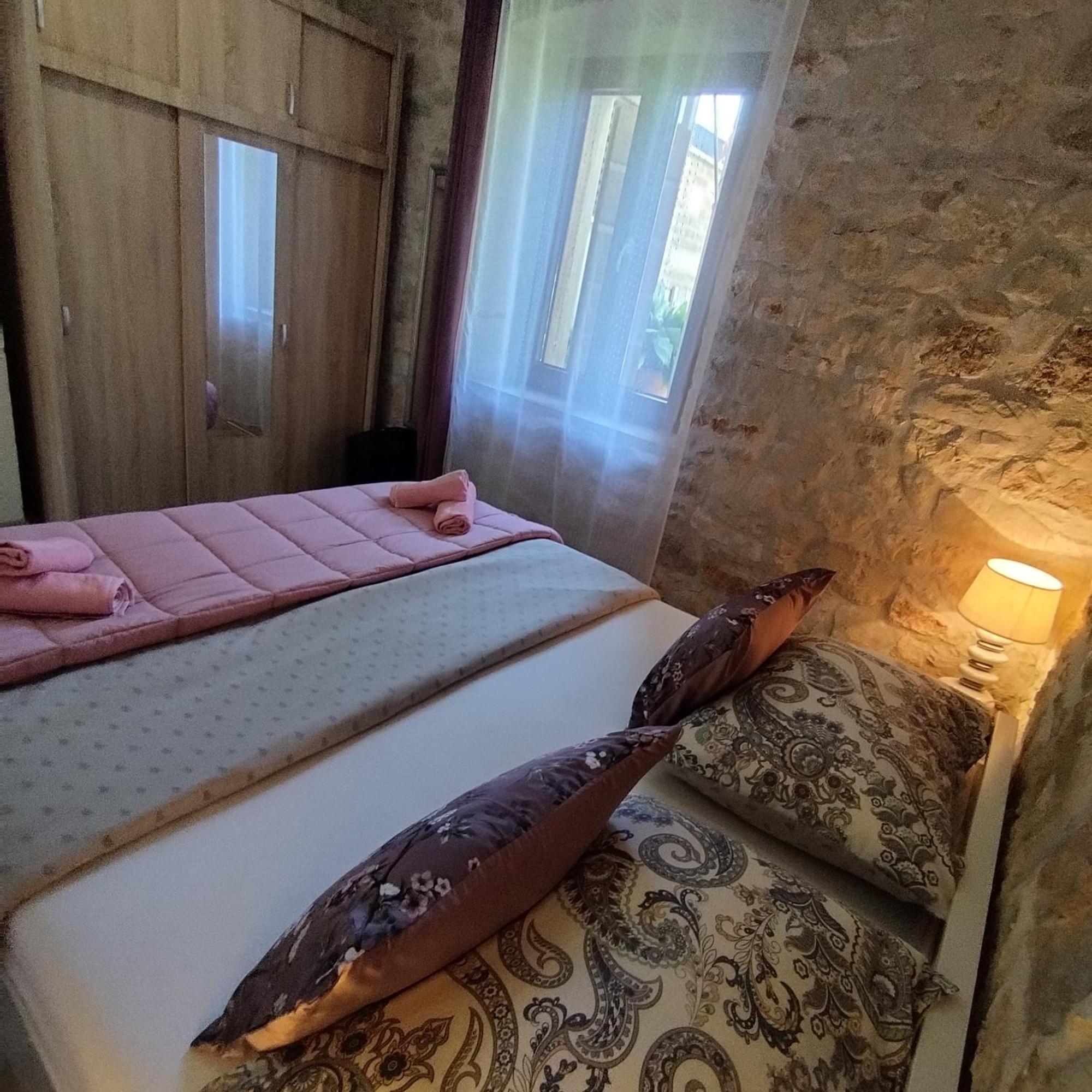Apartmani Memic 100 M Do Plaze, Apartments Memic Only 100M From Beach Poreč Zewnętrze zdjęcie